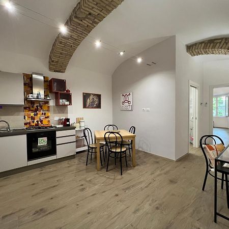 La Casa Dei Papi 71 Apartment Roma Exterior foto